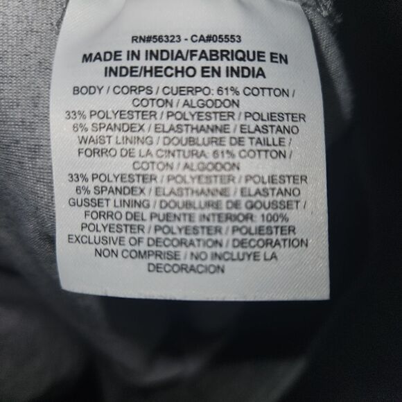 Nike Women's Cropped Leggings Small - Picture 4 of 4